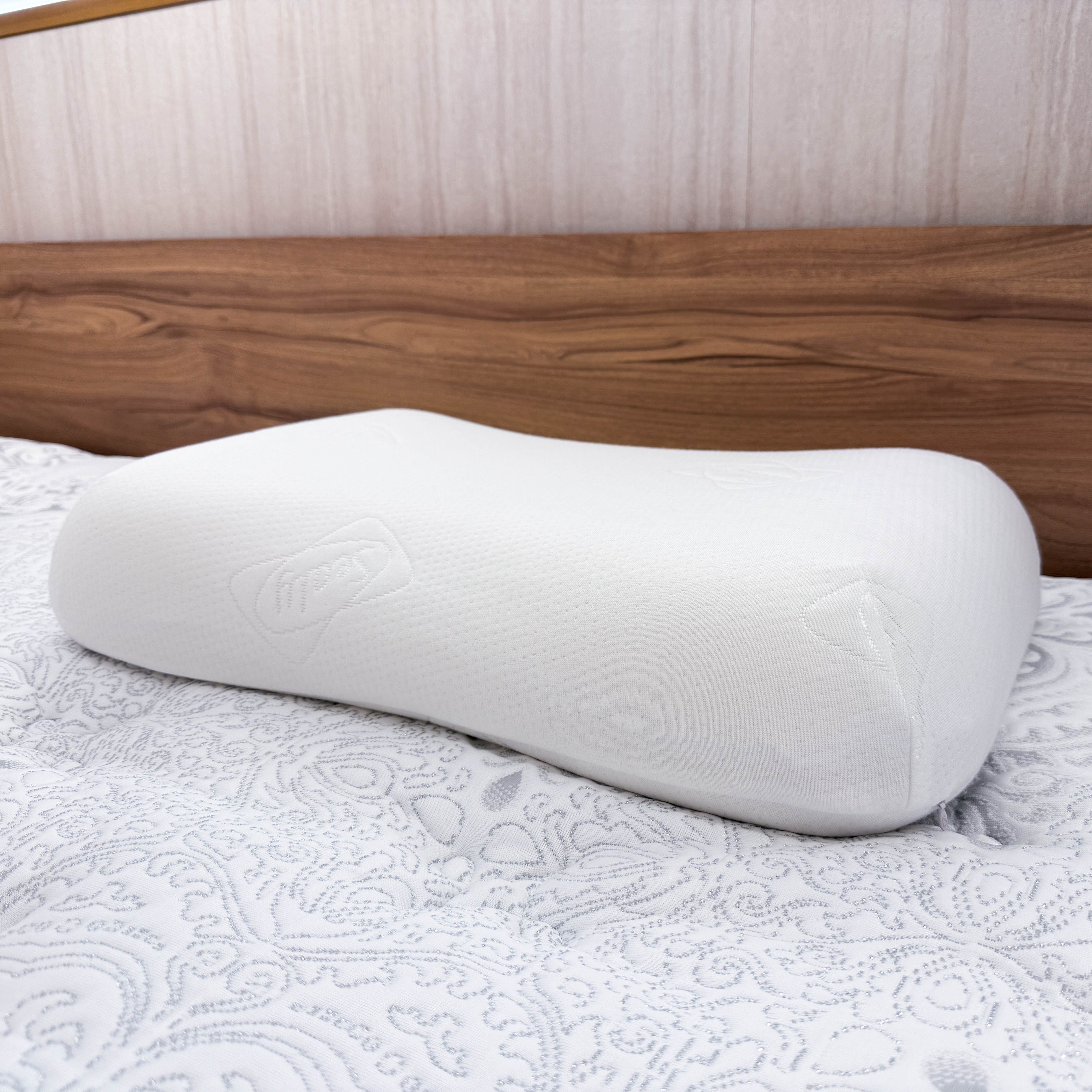 Sealy Heart Shape Latex Pillow