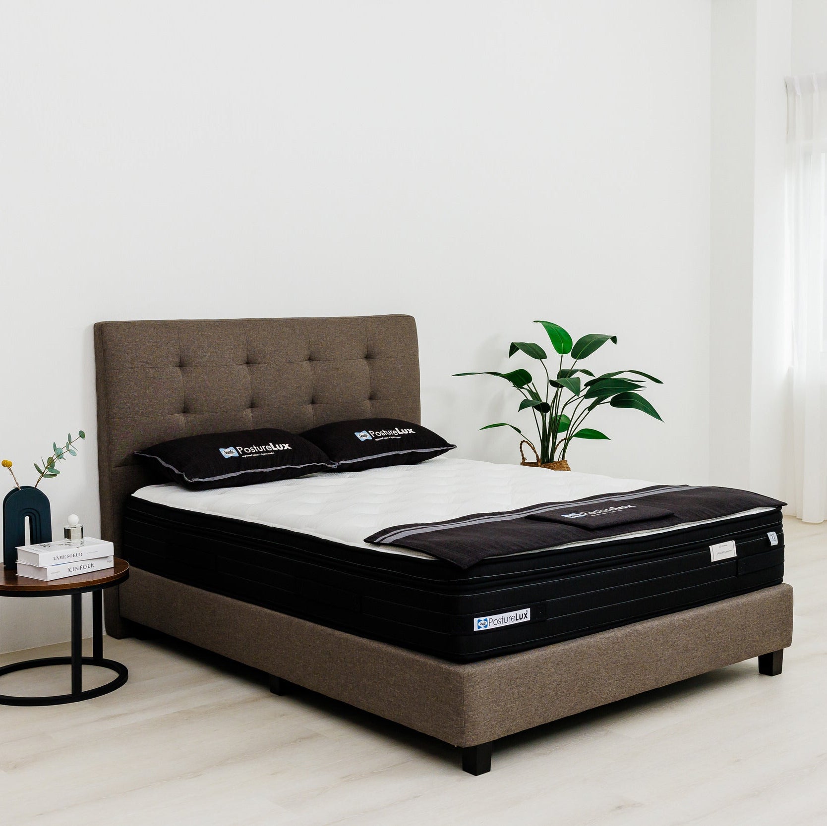 Sealy PostureLux - Crusades Cushion Firm Mattress